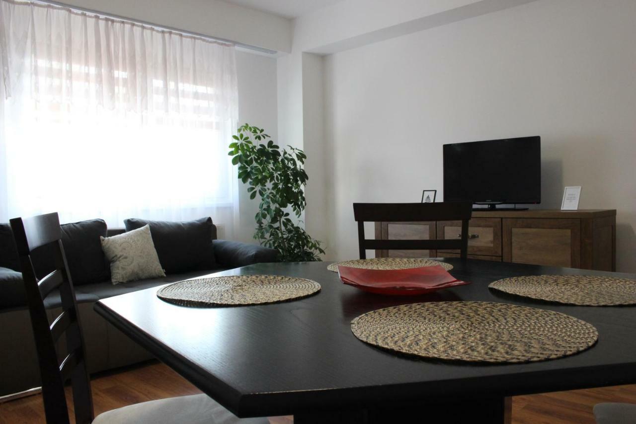 Still Apartament Craiova Exteriér fotografie